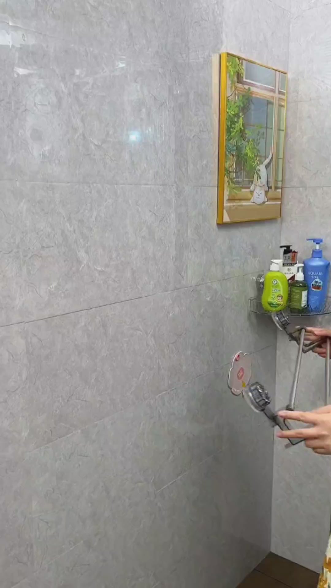 Cargar video: Sin taladro. Sin herramientas.Organiza tu baño en menos de 30 segundos.